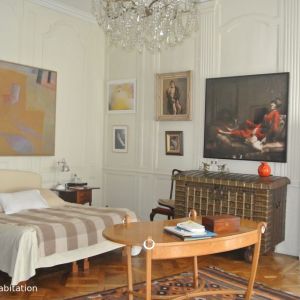 photo 1: APPARTEMENT BOURGEOIS 8 PIECES