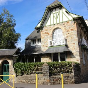 photo 1: Maison de caractère à proximité de la gare et du colombier