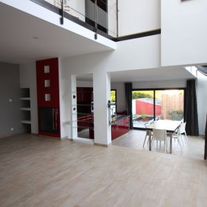 photo 1: Très belle maison contemporaine