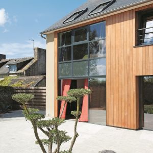 photo 1: Belles prestations pour cette maison originale