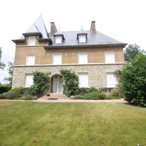 photo 1: Propriété au coeur de SAINT-GREGOIRE