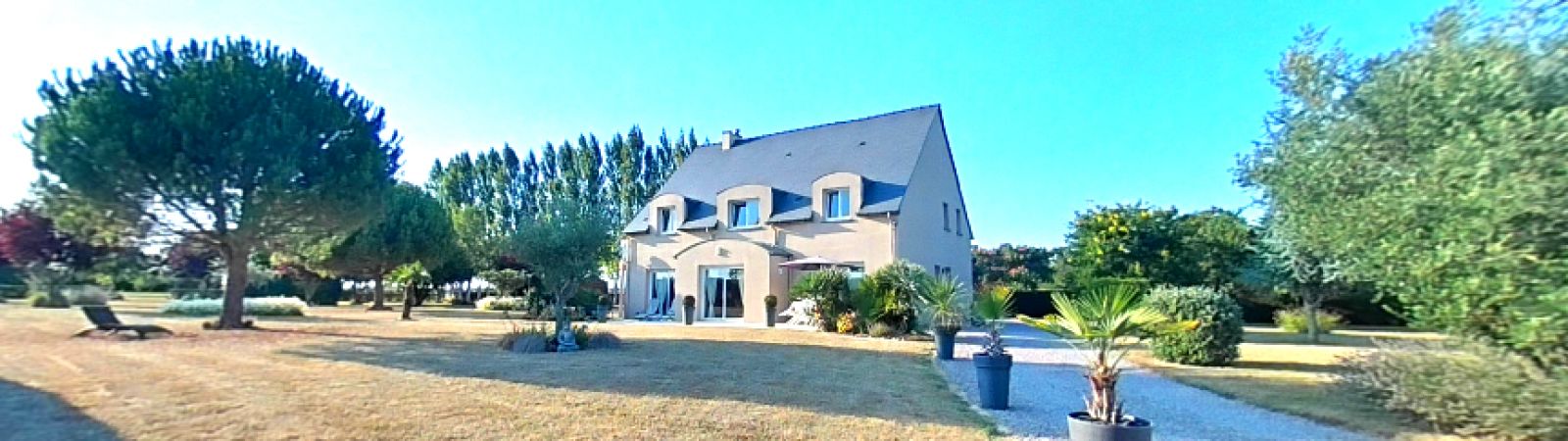 photo 1: Maison contemporaine Bords de Rance