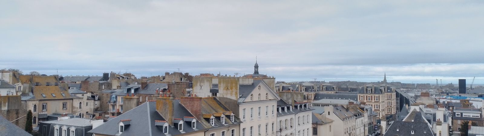 photo 1: Appartement 5 pièces TERRASSE  PARKING vue Panoramique sur Saint-Malo