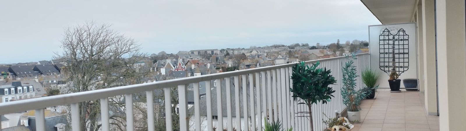 photo 6: Appartement 5 pièces TERRASSE  PARKING vue Panoramique sur Saint-Malo